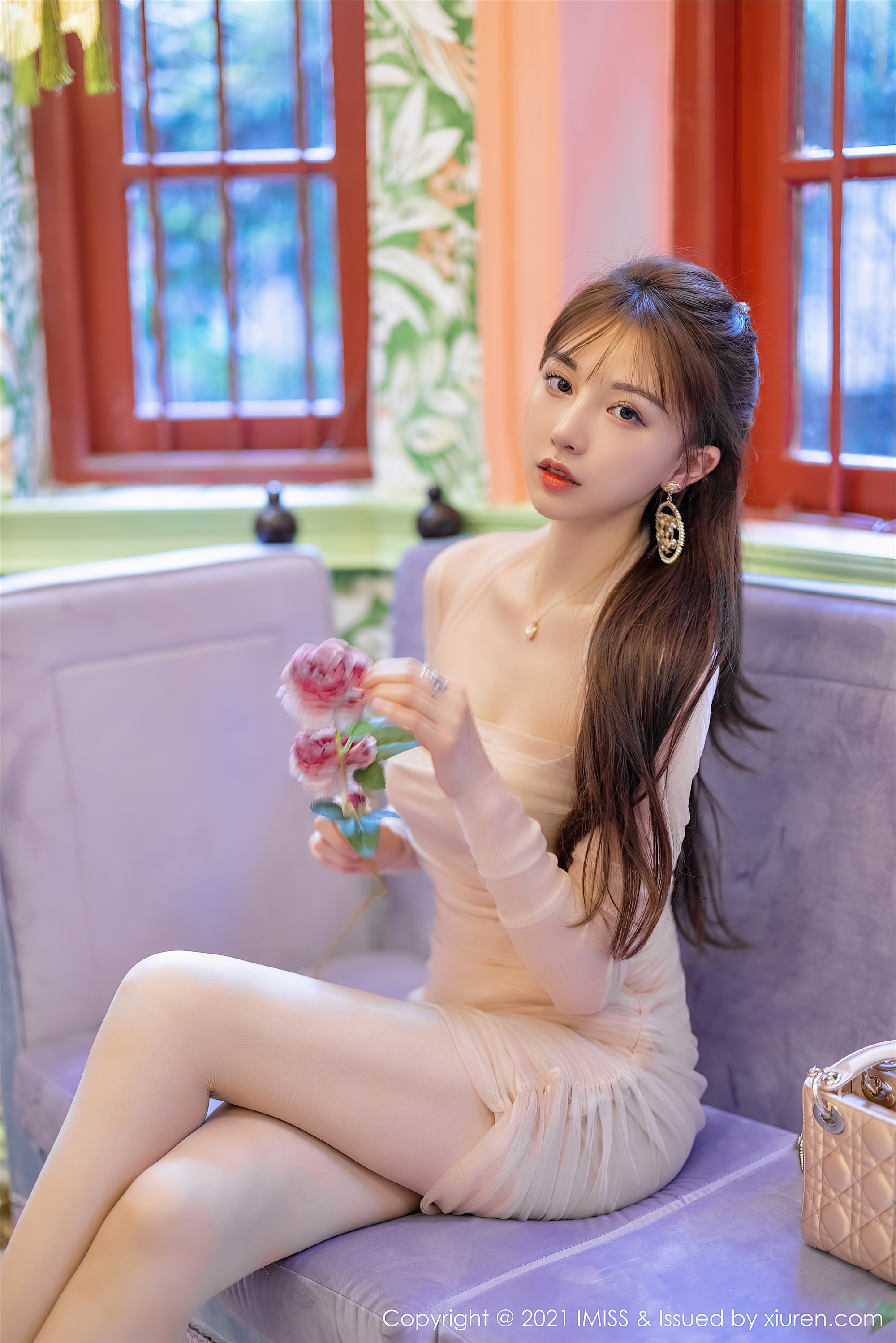 IMiss爱蜜社  2021.04.29 Vol.586 Lynn刘奕宁